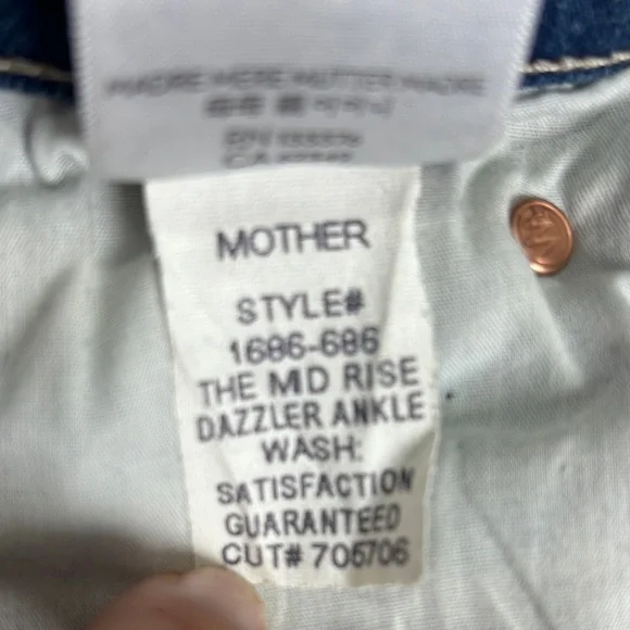 MOTHER THE MID RISE DAZZELER ANKLE JEANS - Picture 7 of 11